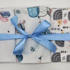 Pieluchy tetrowe czy flanelowe: Które lepsze dla Twojego dziecka?