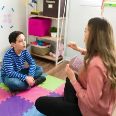 Czy dziecko z afazją zacznie mówić? Kluczowe czynniki i prognozy